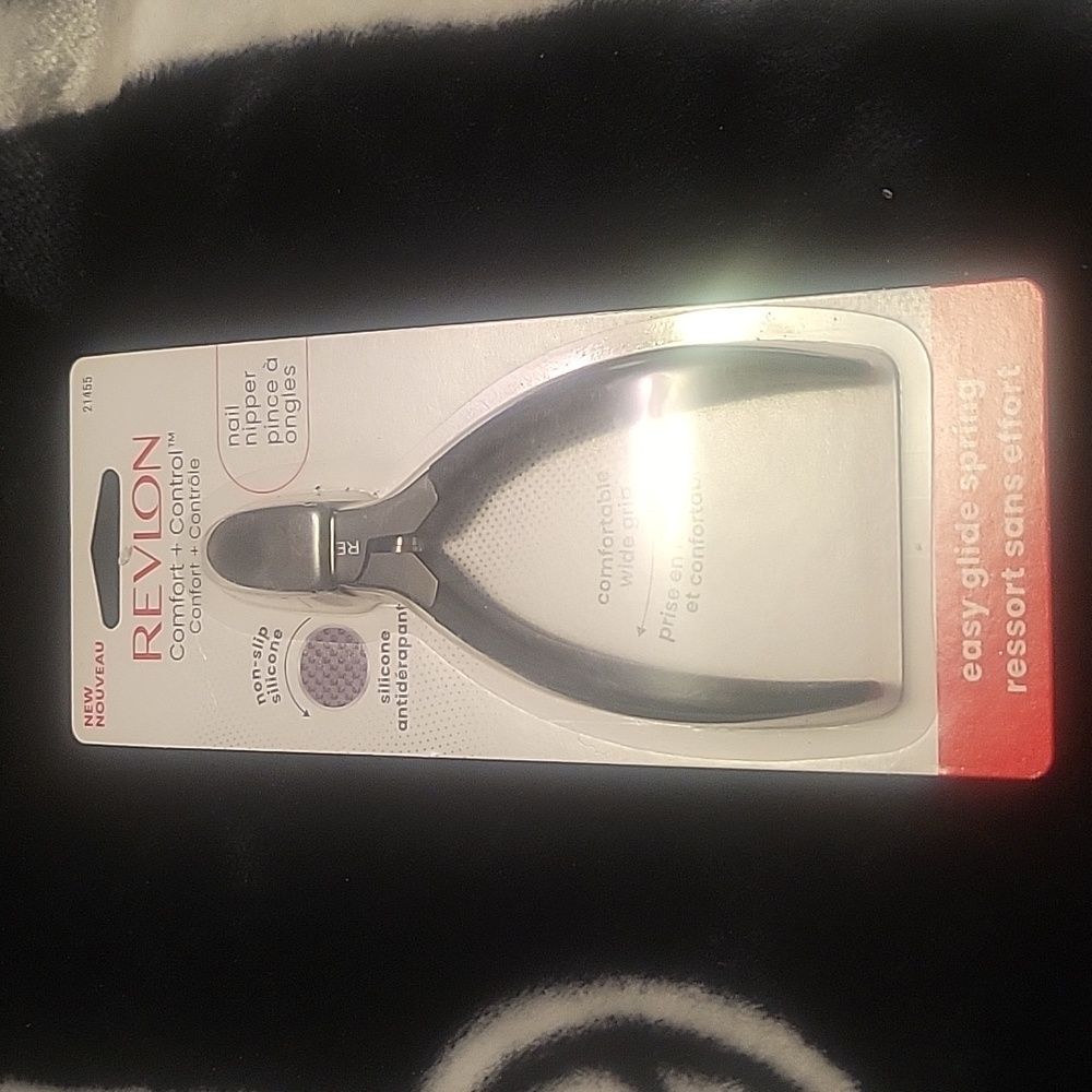 Revlon Comfort + Control Nail Nipper
